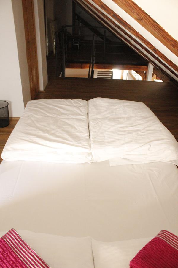 Hostel Nomad Novi Sad Eksteriør billede