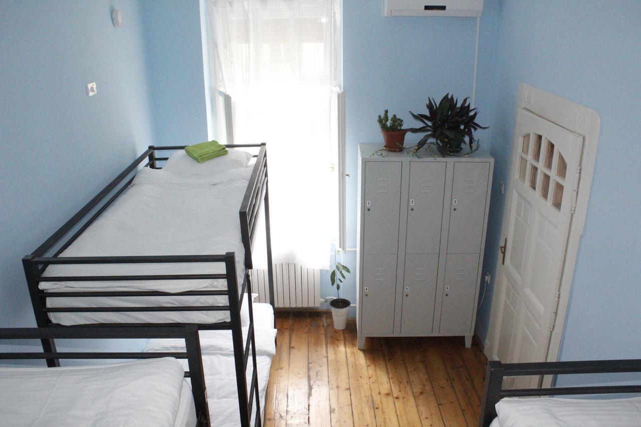 Hostel Nomad Novi Sad Eksteriør billede