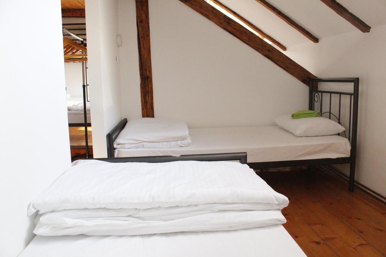 Hostel Nomad Novi Sad Eksteriør billede