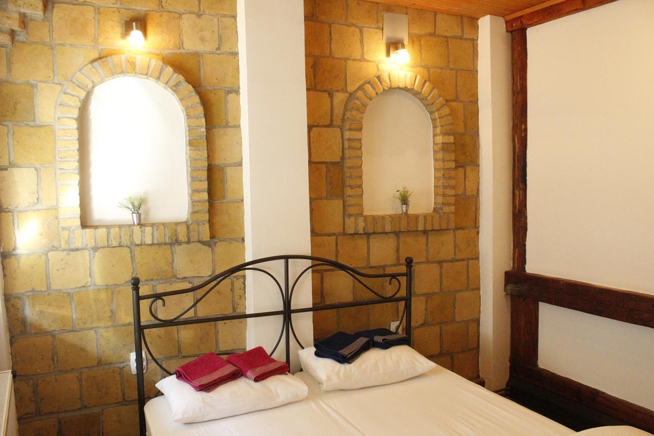 Hostel Nomad Novi Sad Eksteriør billede