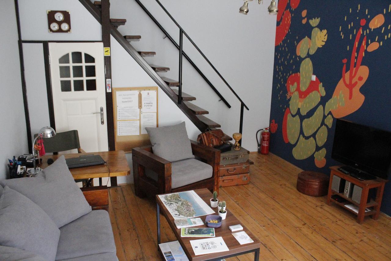 Hostel Nomad Novi Sad Eksteriør billede